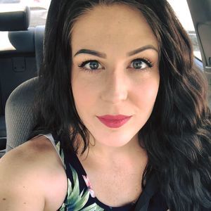 Meet your Posher, Caryn